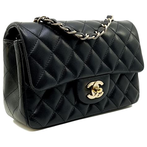 sac noir chanel classique|Classique .